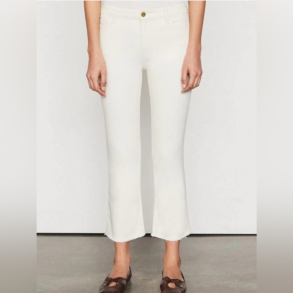 FRAME Le Crop Mini Boot Jeans – White/Cream – Size 24 - Clean Coastal Aesthetic